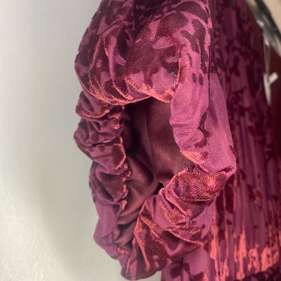 Women’s Baltic Born Dress - Picture 7 of 14